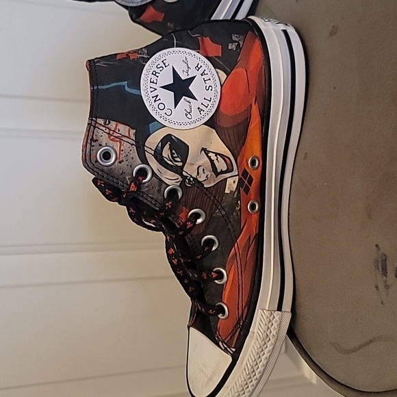 HARLEY Quinn converse - Picture 12 of 15
